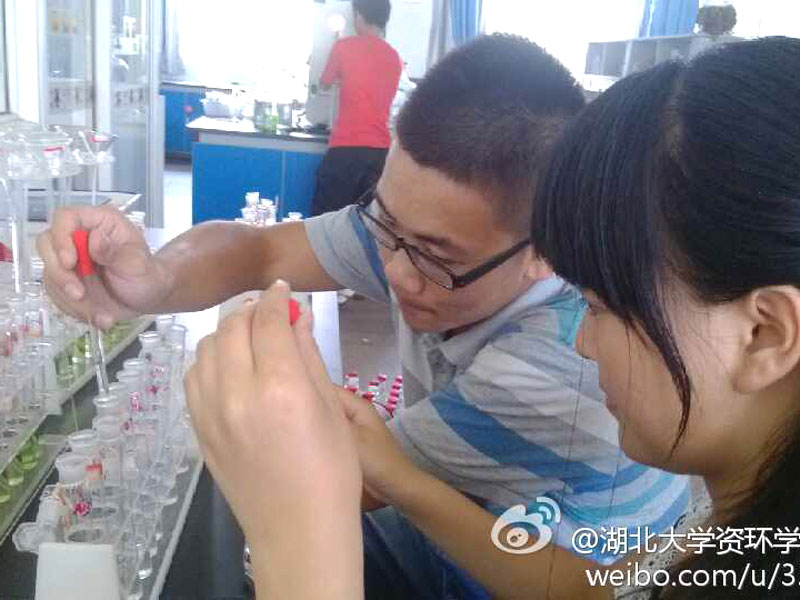 7��30�գ�������W(xu��)��׷��(m��ng)���F(tu��n)�(du��)�ĺ��ڙz�y(c��)�����M(j��n)��β��ؓ(f��)؟(z��)�˽�B���@�����(du��)�T���������(y��ng)���l(f��)������Ϧ�(y��ng)�ؼ����mȻ���������(du��)�T����(ji��n)����Ŭ������(hu��)���M(f��i)���҂�������ĸ�H���������һ����(hu��)׃��Խ��(l��i)Խ����