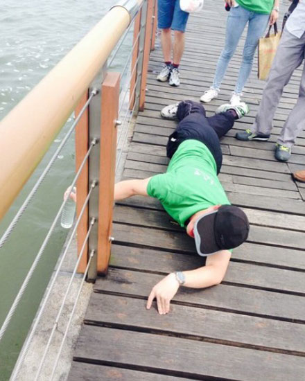 �Ϸʹ��I(y��)��W��ĸ�H�����������`�F�꠆T��ɼ����@ˮ��ſ�ڵ�����