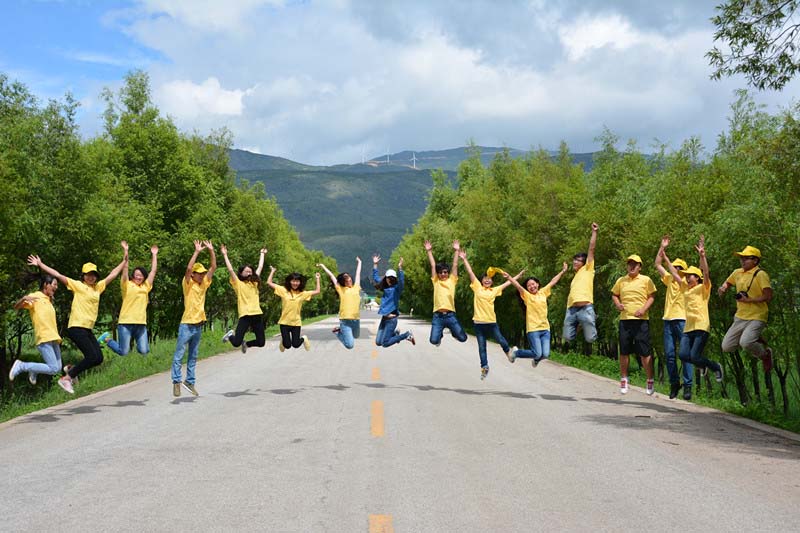 �����{�Еr꠆T���_�ĵغ�Ӱ��