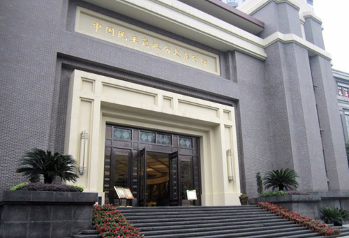 ��ǰ��������W(w��ng)ӛ�ߺ͏���Փ���W(w��ng)�ѽM�ɵġ����Қvʷӛ�����ѿ���(zh��n)Ӣ�ҡ���ӣ��ؑcվ��С����������Ї������h�ɚvʷ����^���^��