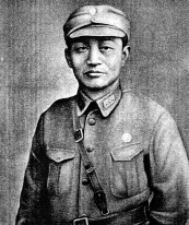 ������(1905��1933)���ֆ����ؑc���_�h����1925��12�¿���V���S��܊У3�ڲ�������1926�ꮅ�I(y��)����У��(d��n)��4��5��6�ڽ̹١�1932�궬�·�������܊��17܊25����75�õ�149�F(tu��n)��У�F(tu��n)�L���v���ݓ�(d��n)�γǷ���1933��3�����ʲ��S��꠱��Ϻӱ�������ǰ�ڌ��oĸ�H�����һ�����зQ������܊ռ�I(l��ng)�˖|��ʡ���F(xi��n)���M(j��n)���L�������������Σ�������ʲ����������c��܊��������(zh��n)���������ԃ������3��11���������ںӱ�ʡ�ű�������܊�����������Џ��������r��28�q���˺�����������׷������܊�ٌ���