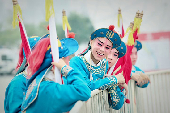 �F(xi��n)���݆T��   ���� �z